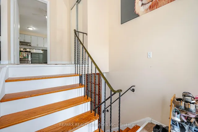 Additional property image - 3779 Keenan Cres