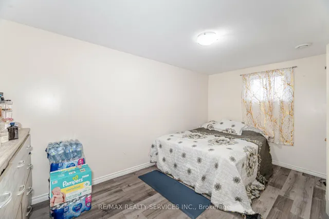 Additional property image - 3779 Keenan Cres