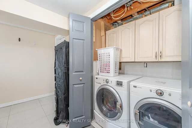 Additional property image - 3779 Keenan Cres