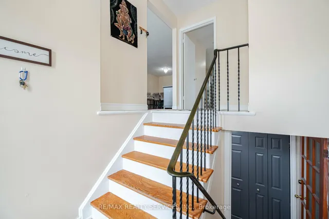 Additional property image - 3779 Keenan Cres