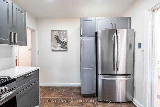 Additional property image - 2305 Wagner Cres