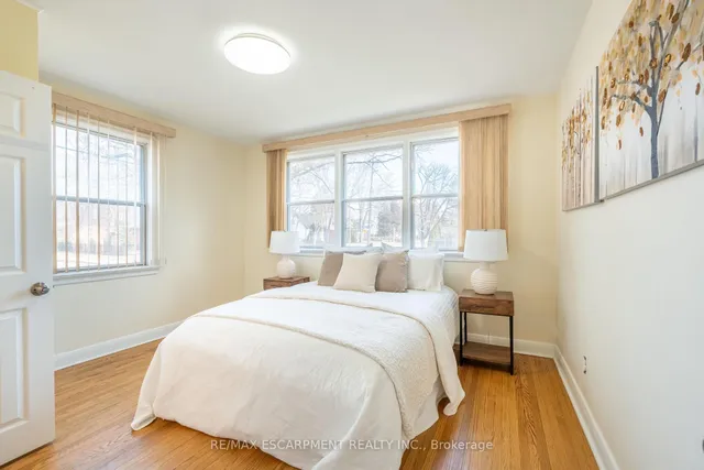 Additional property image - 2305 Wagner Cres