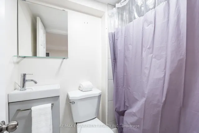 Additional property image - 2305 Wagner Cres