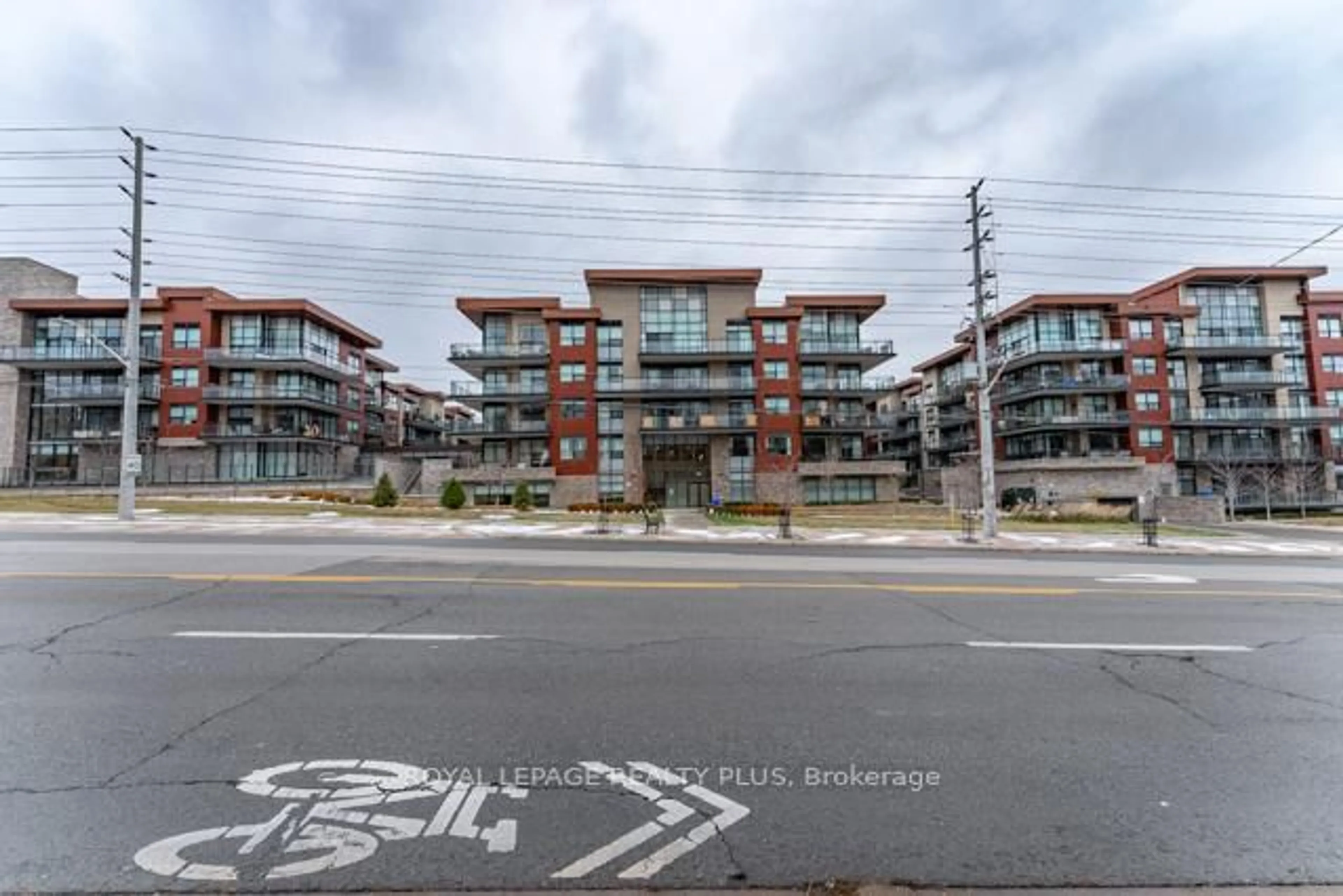 Blurry image for 1575 Lakeshore Rd #465, Mississauga Ontario L5J 0B1