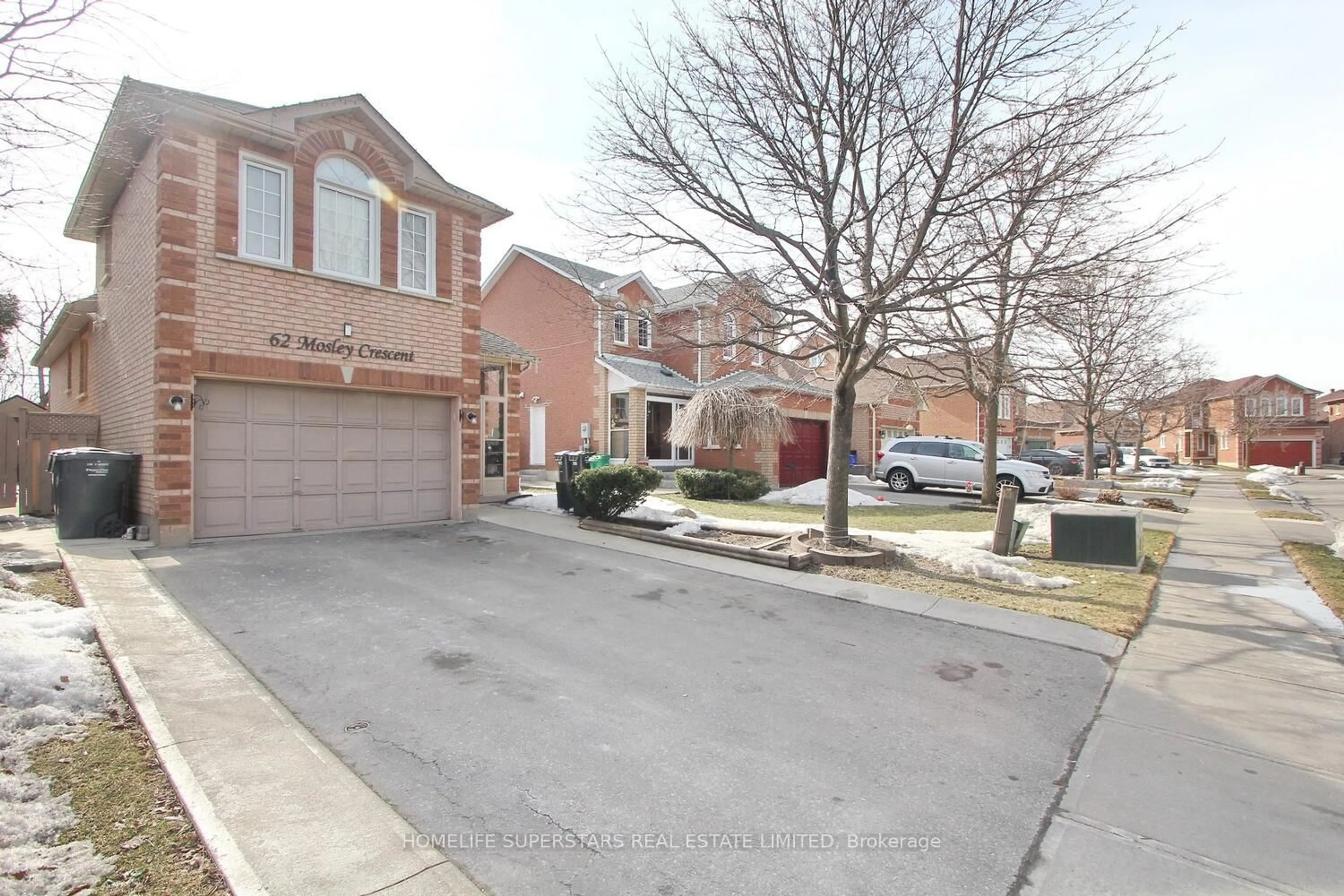 Unknown for 62 Mosley Cres, Brampton Ontario L6Y 5C8