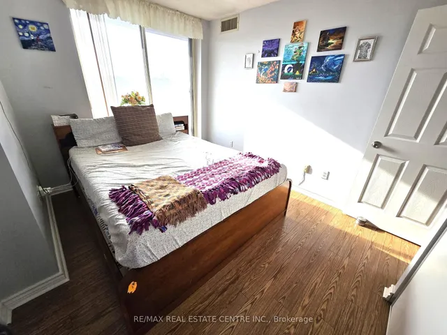 Additional property image - 30 Malta Ave Unit 303