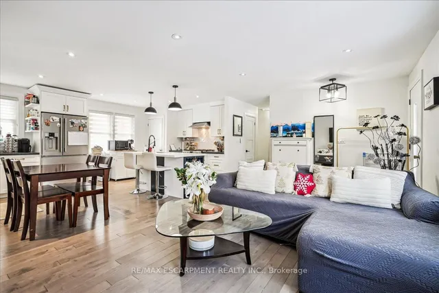 Additional property image - 2285 Sunnydale Dr