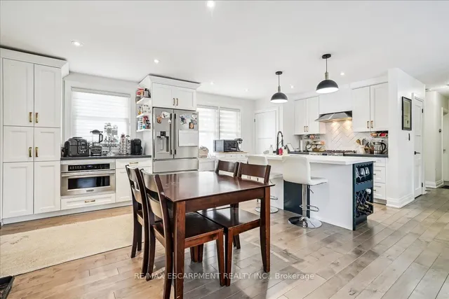 Additional property image - 2285 Sunnydale Dr