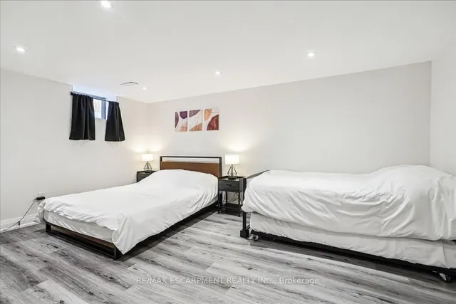 Additional property image - 2285 Sunnydale Dr