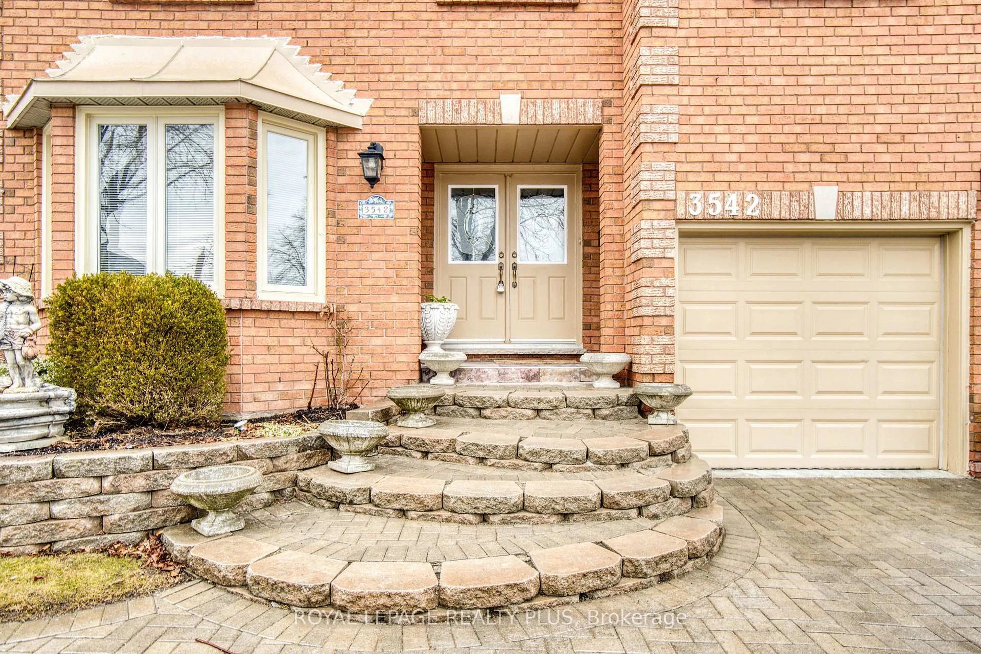 Home with brick exterior material, street for 3542 Marmac Cres, Mississauga Ontario L5L 5A4