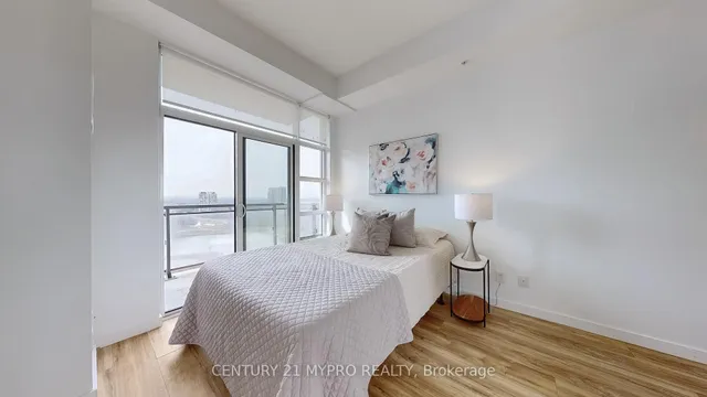 Additional property image - 840 Queens Plate Dr Unit 1003