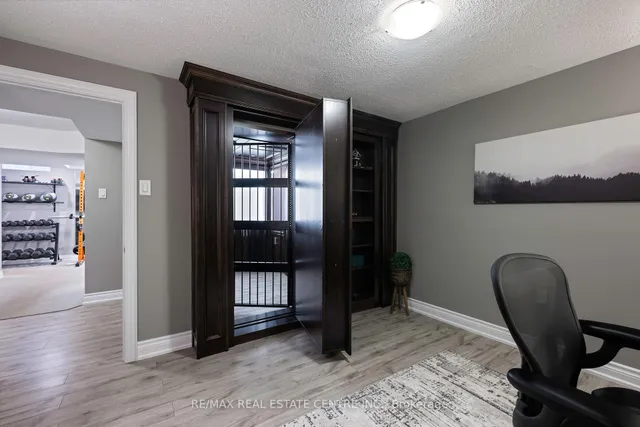 Additional image 37 of 101 Kenpark Ave
