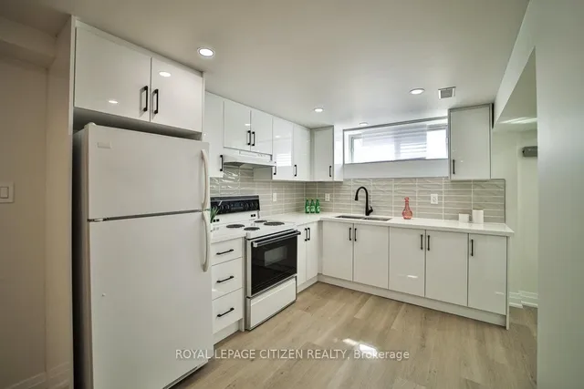 Additional property image - 34 Belleglade Crt