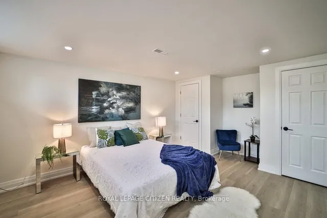 Additional property image - 34 Belleglade Crt