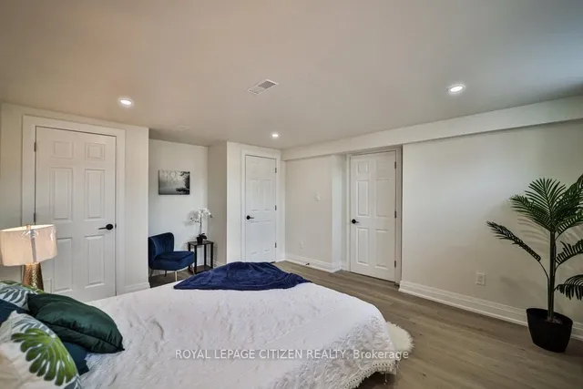 Additional property image - 34 Belleglade Crt