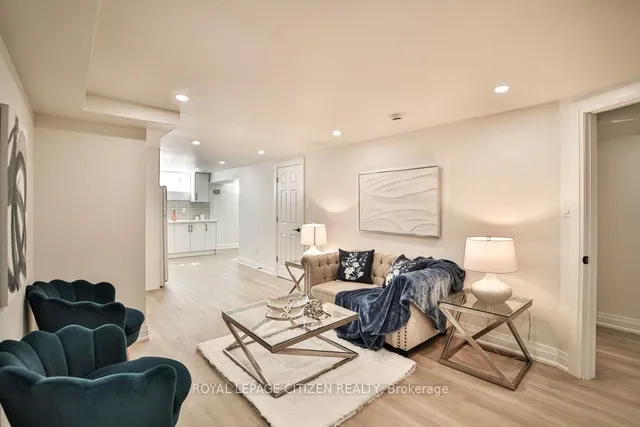 Additional property image - 34 Belleglade Crt