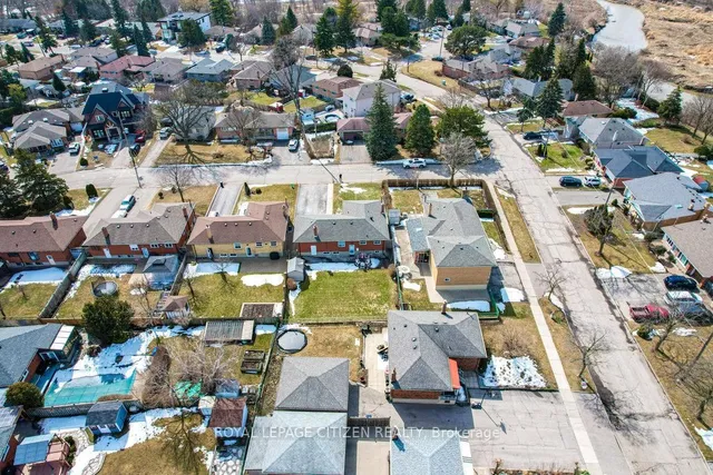 Additional property image - 34 Belleglade Crt