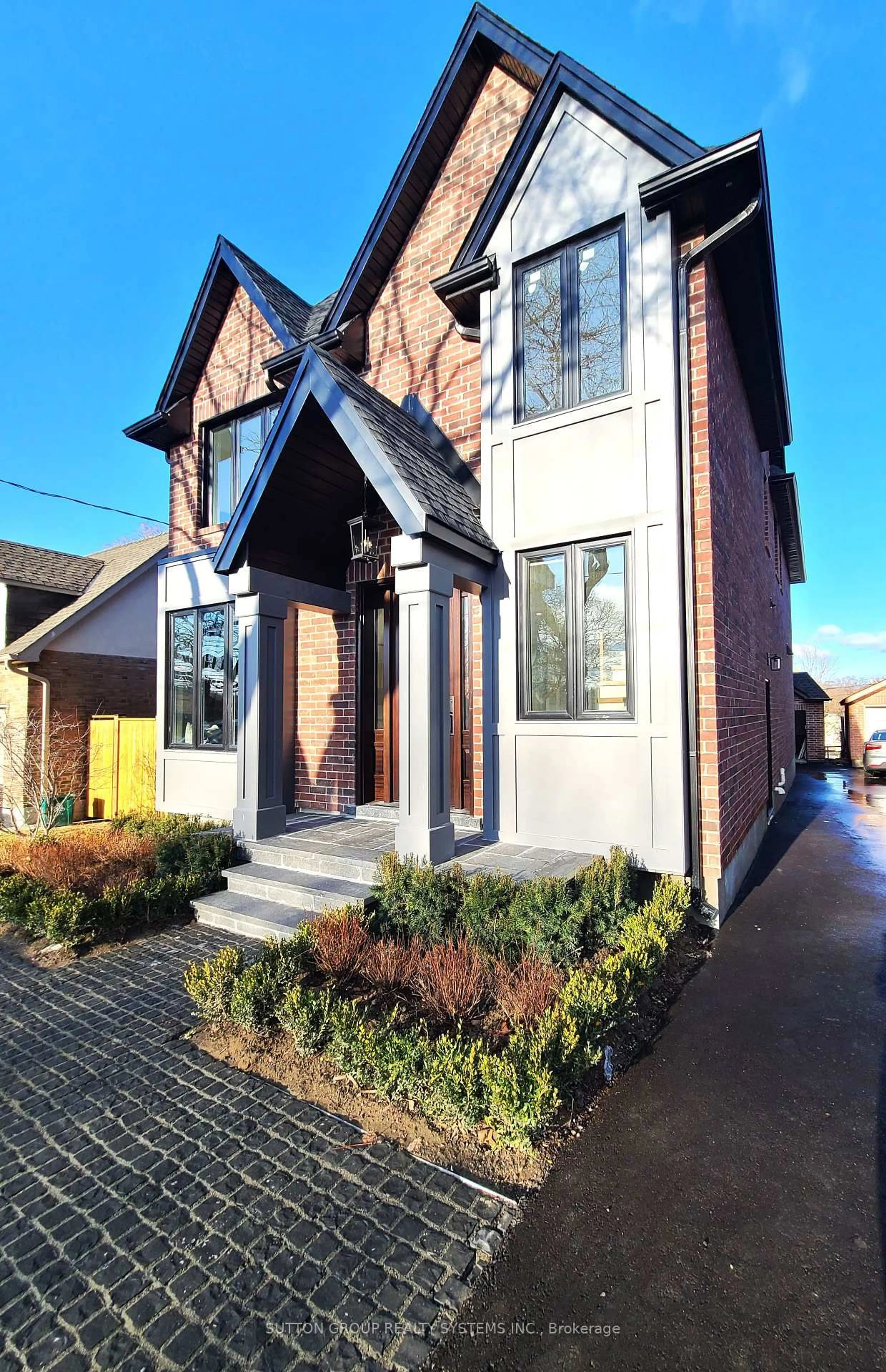 Home with brick exterior material, street for 21 South Kingsway N/A, Toronto Ontario M6S 3T2