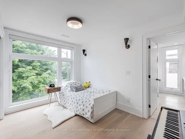 Additional property image - 6 Twenty Fifth St