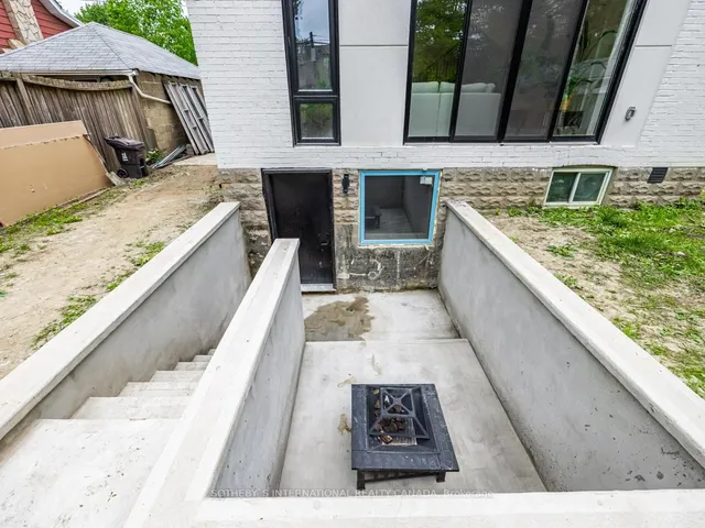 Additional property image - 6 Twenty Fifth St