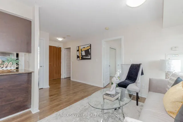 Additional property image - 215 Queen St Unit 403