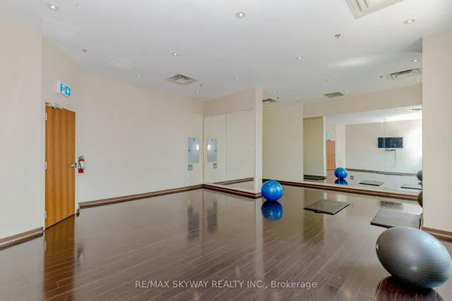 Additional property image - 215 Queen St Unit 403