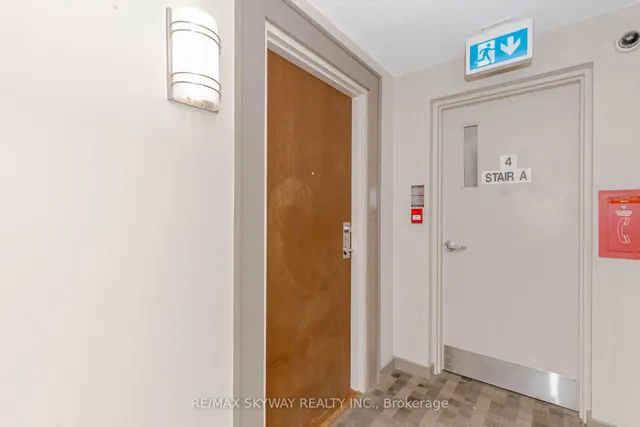 Additional property image - 215 Queen St Unit 403