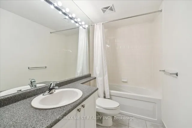 Additional property image - 38 Fontenay Crt Unit 1207