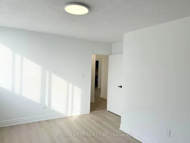 Additional property image - 330 Dixon Rd Unit 1108