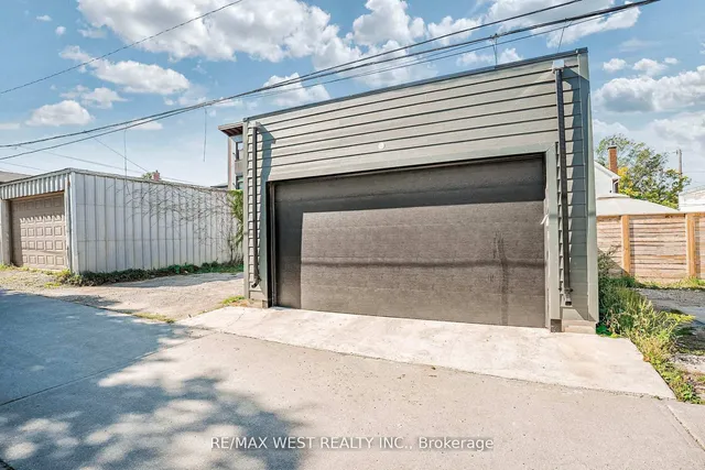Additional property image - 291 McRoberts Ave