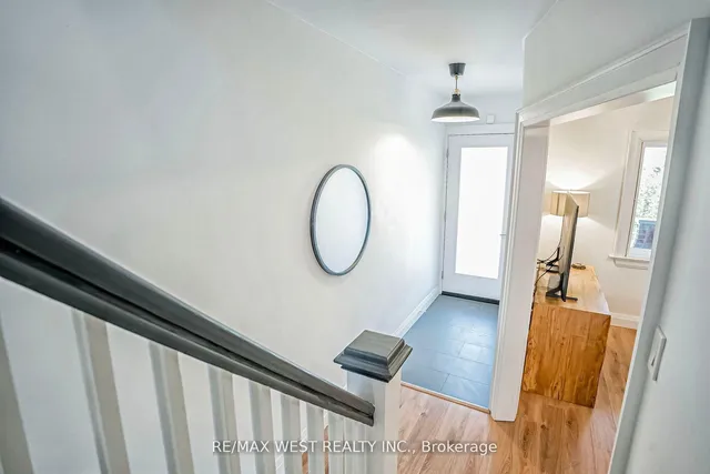 Additional property image - 291 McRoberts Ave