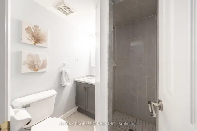 Additional image 7 of 3480 Upper Middle Rd Unit 27