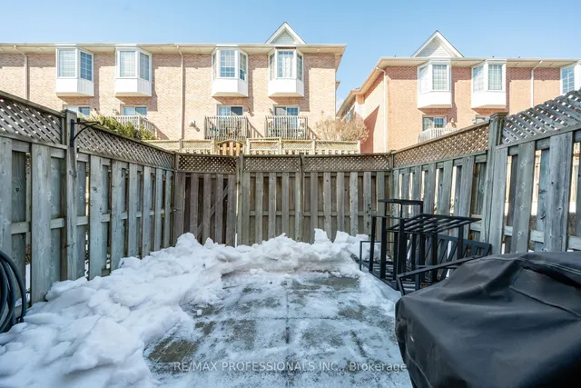 Additional image 4 of 3480 Upper Middle Rd Unit 27