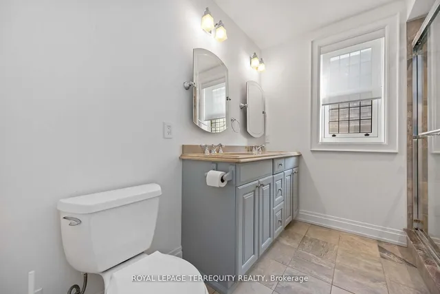 Additional property image - 60 Bushey Ave
