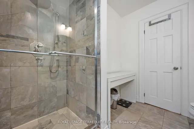 Additional property image - 60 Bushey Ave