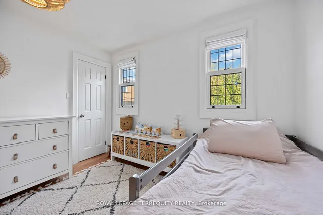 Additional property image - 60 Bushey Ave