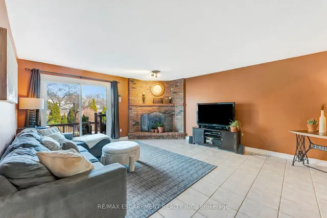 Additional property image - 2202 Donald Rd