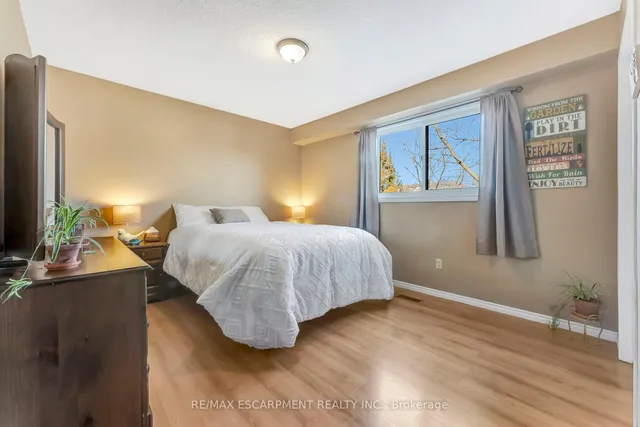 Additional property image - 2202 Donald Rd