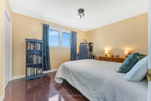 Additional property image - 2202 Donald Rd