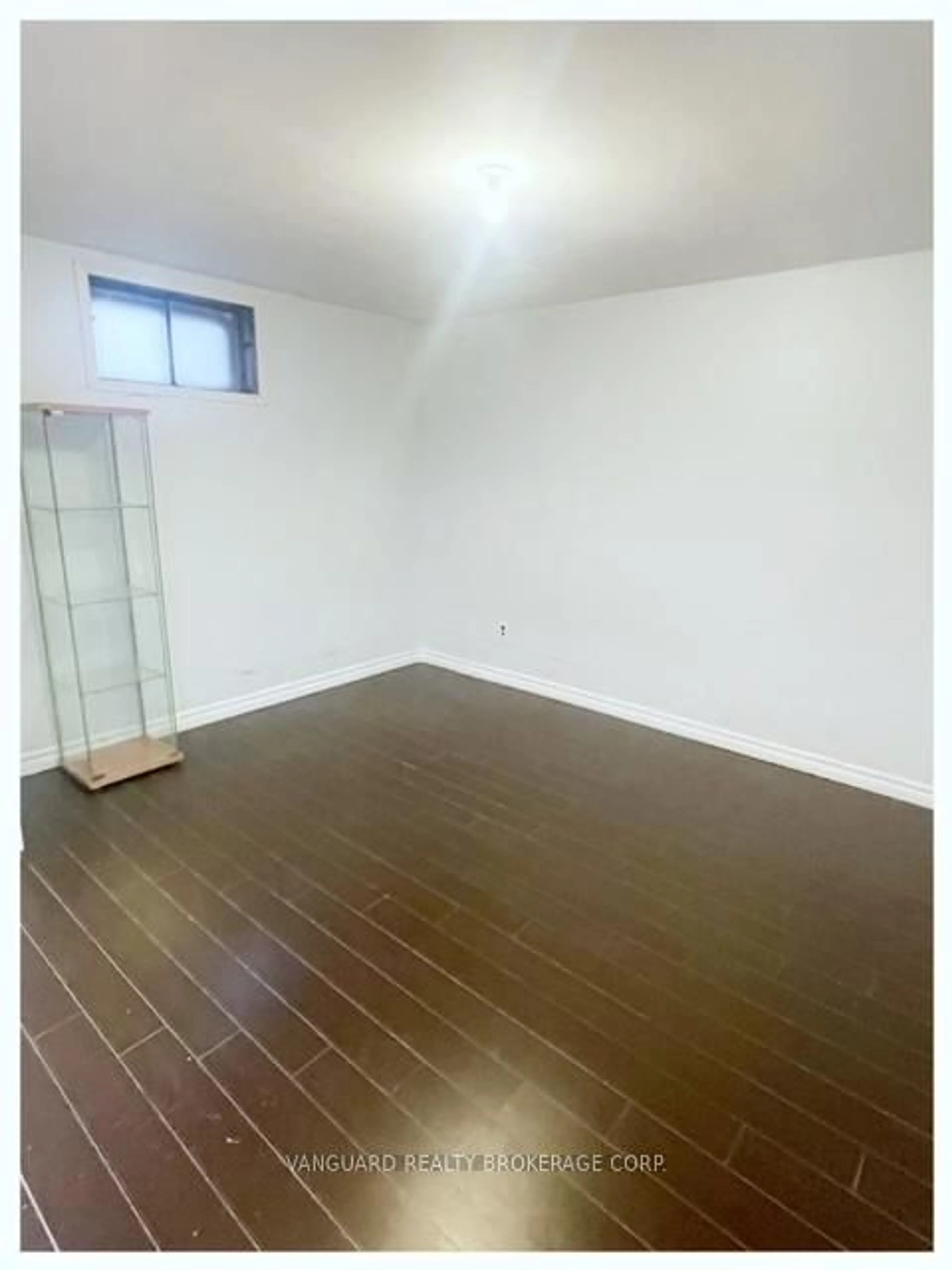 A pic of a room for 19 Checkers Crt, Toronto Ontario M3N 1P9