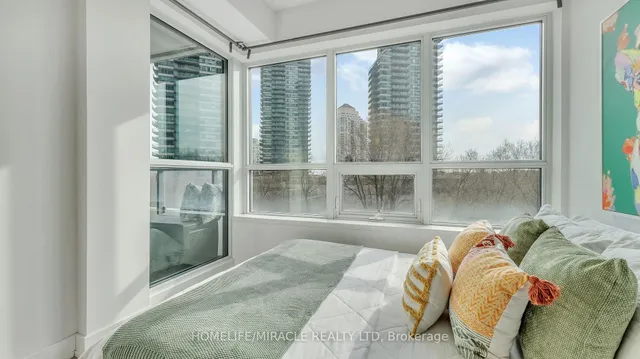 Additional property image - 2220 Lake Shore Blvd Unit 616