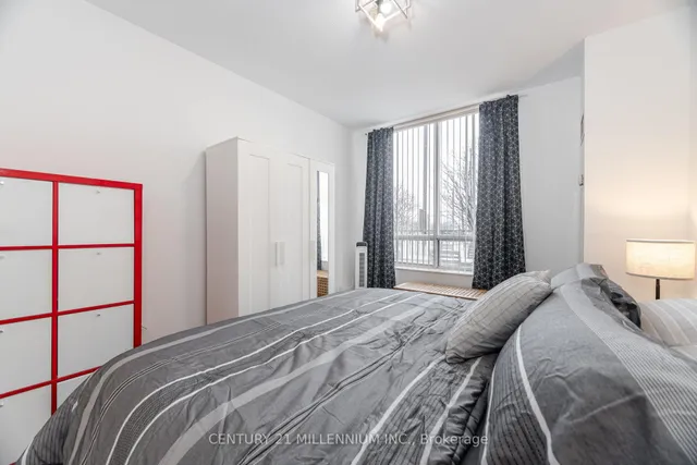 Additional property image - 5233 Dundas St Unit 118
