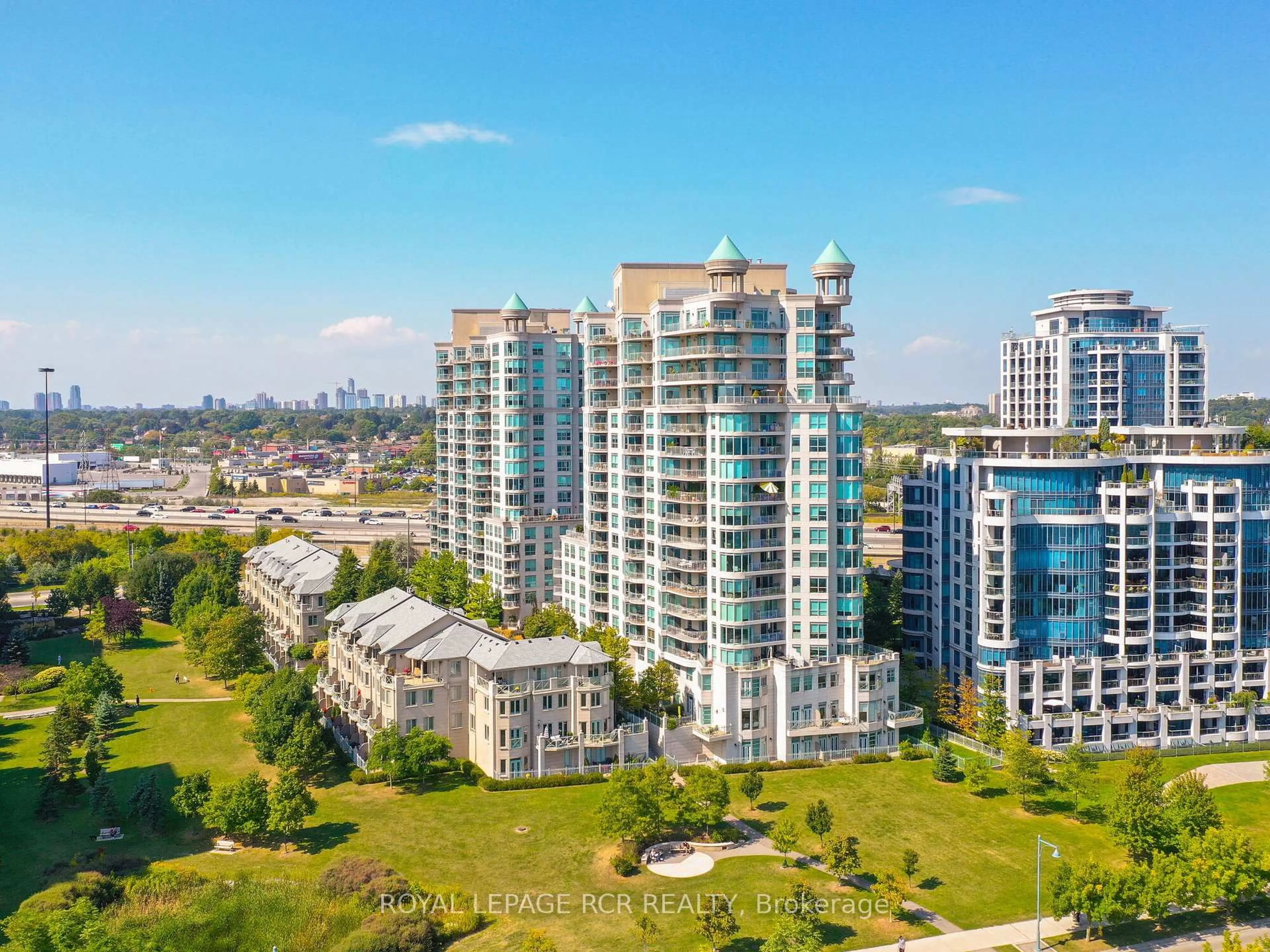 A pic from outside/outdoor area/front of a property/back of a property/a pic from drone, city buildings view from balcony for 2111 Lake Shore Blvd #1116, Toronto Ontario M8V 4B2