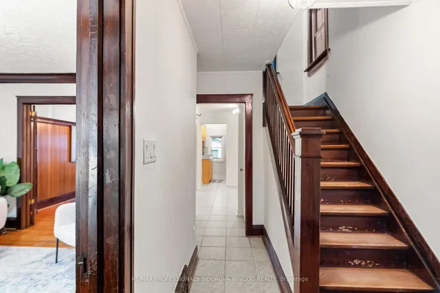 Additional property image - 301 St. John's Rd