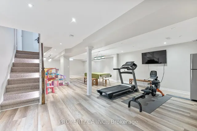 Additional property image - 2057 Peak Pl
