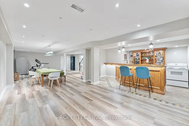 Additional property image - 2057 Peak Pl