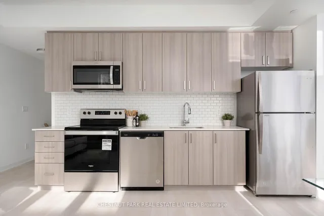 Additional property image - 4045 Hickory Dr Unit 8