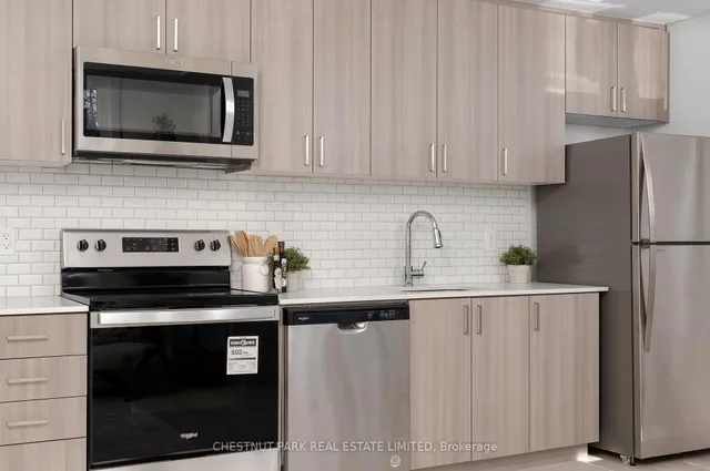Additional property image - 4045 Hickory Dr Unit 8