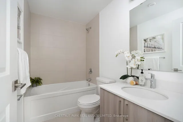 Additional property image - 4045 Hickory Dr Unit 8