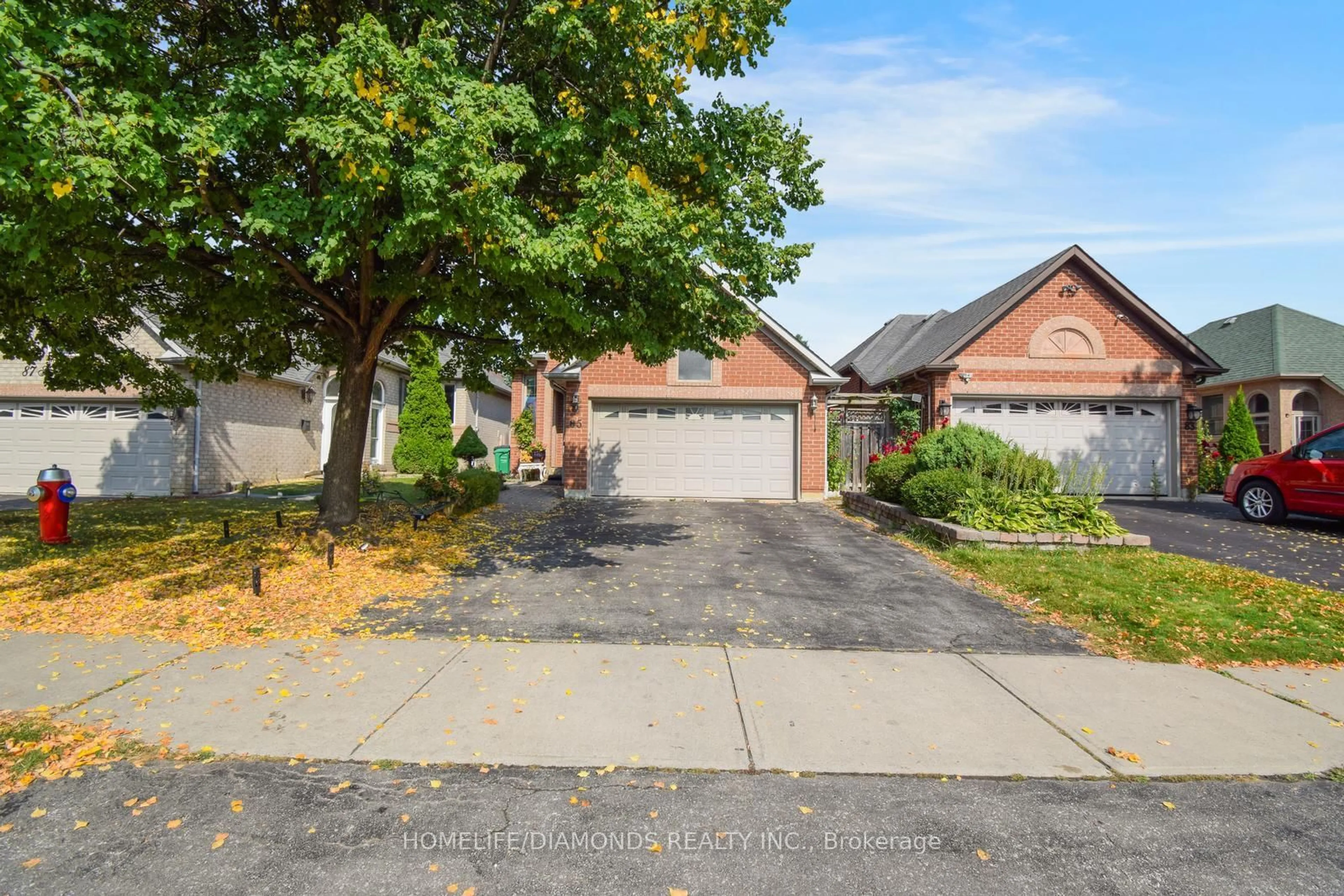 A pic from outside/outdoor area/front of a property/back of a property/a pic from drone, street for 85 Springview Dr, Brampton Ontario L6X 4L1